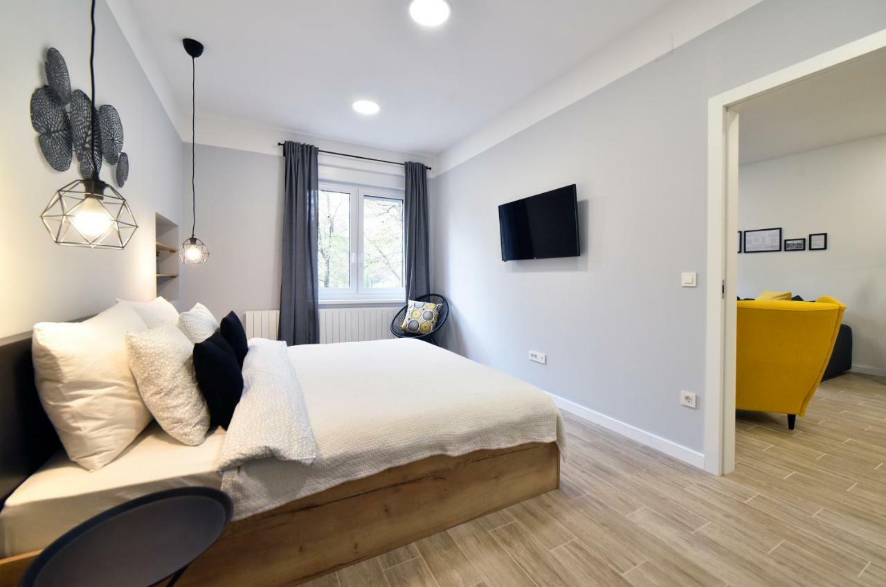 Fishnjak Apartments Загреб Екстериор снимка